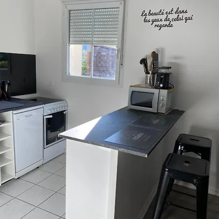 2 Pièces Terrasse Epinette *